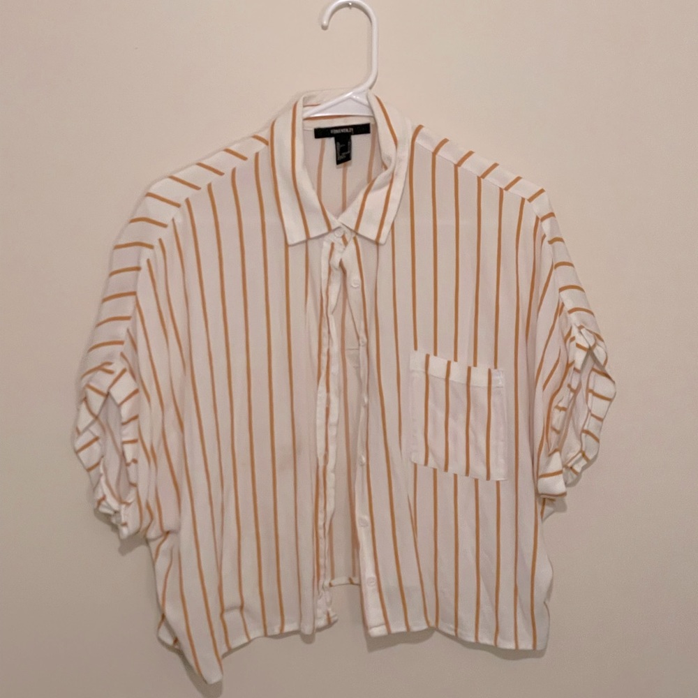 Thin flowey material better for spring/ summer wear